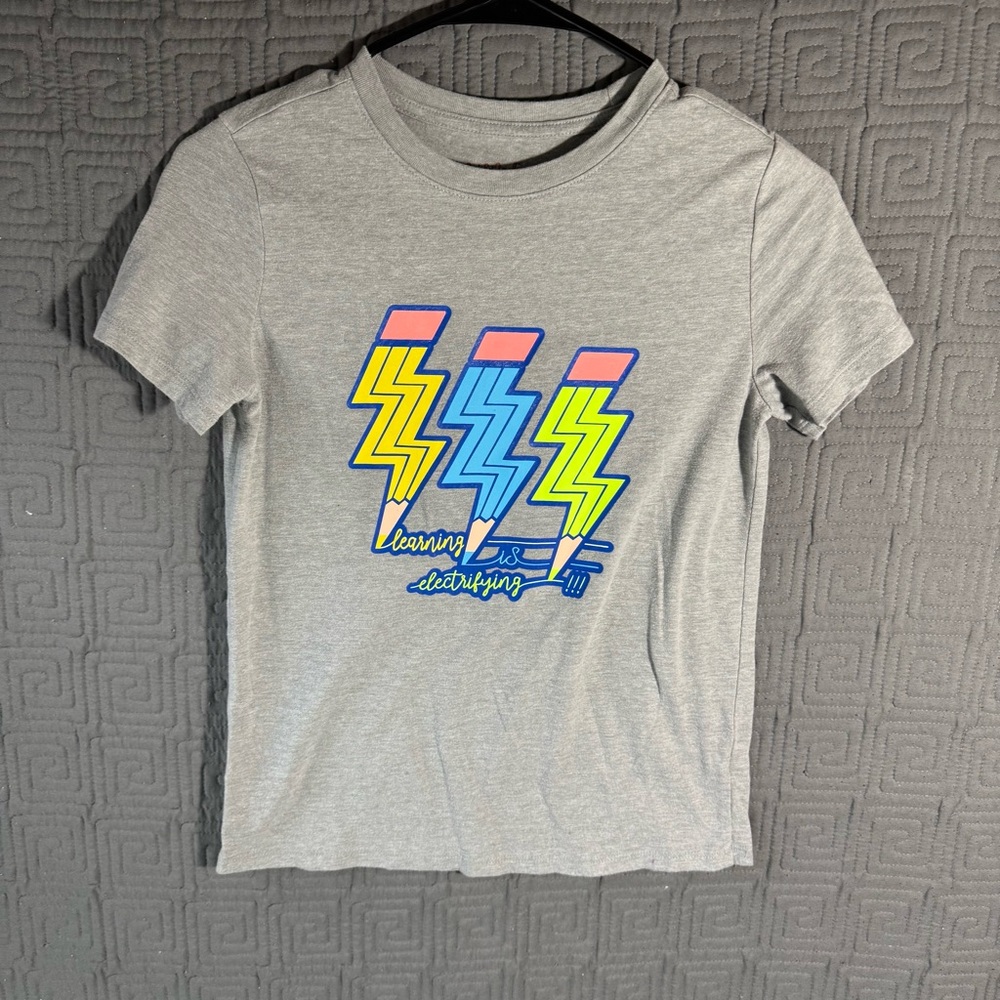 Cat & Jack T-Shirt Boys Medium 8/10 Grey Gray Learning Is Electrifying Pencil